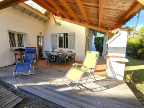 Charmante villa à Petit-Piquey avec Jardin et WIFI, Proche Commodités - FR-1-736-49